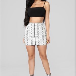 Fashion Nova Skirt (new with tags)